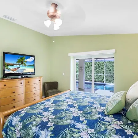 841 Seagrape Drive Villa